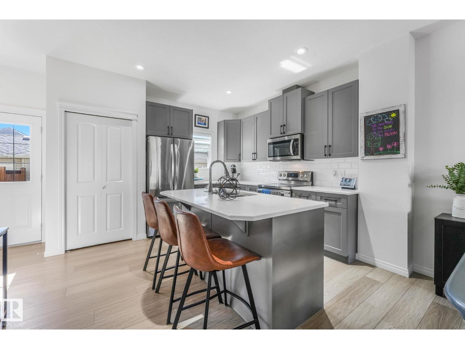 4417 38 ST - Image 19