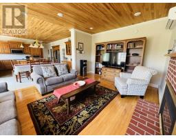 9 Seaview Crescent thumbnail 17