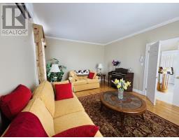 9 Seaview Crescent thumbnail 20