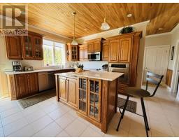 9 Seaview Crescent thumbnail 8