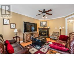 13 Cadiz Close thumbnail 13
