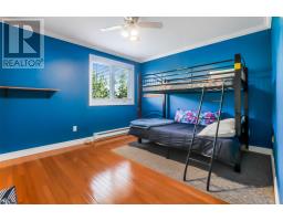 13 Cadiz Close thumbnail 28