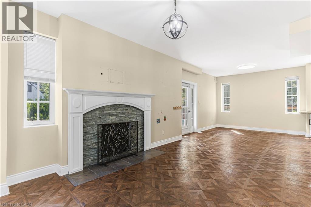 403 NIAGARA Street - Image 6