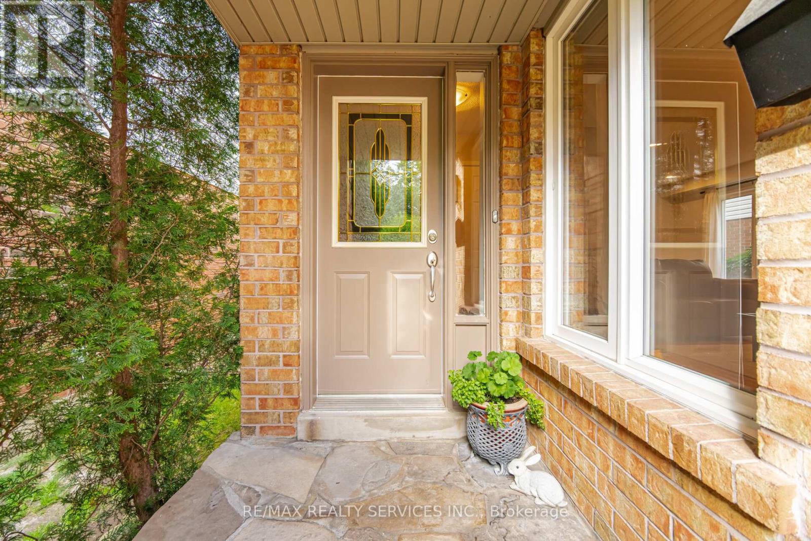 38 FURROWS END - 5