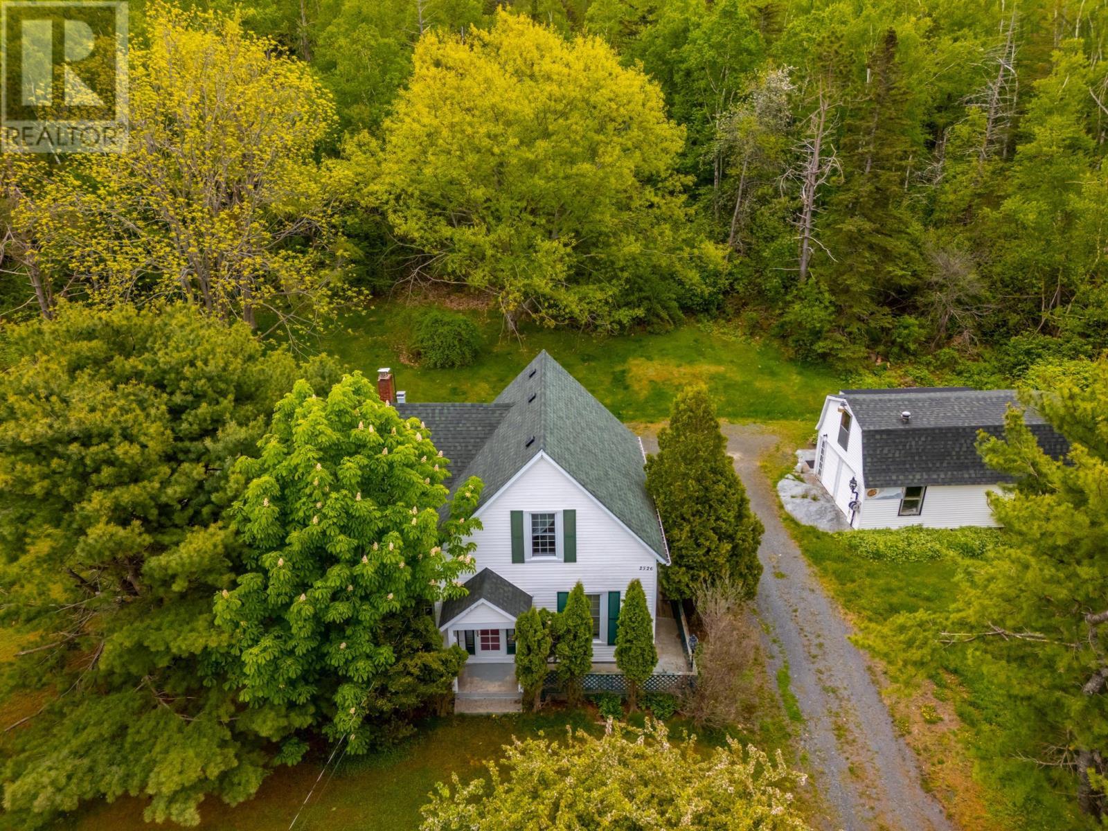2526 Highway 1 - 2