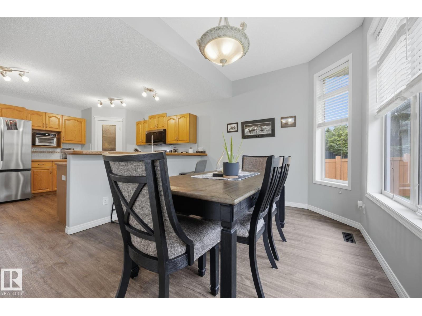 15 ORCHID PL - Image 30