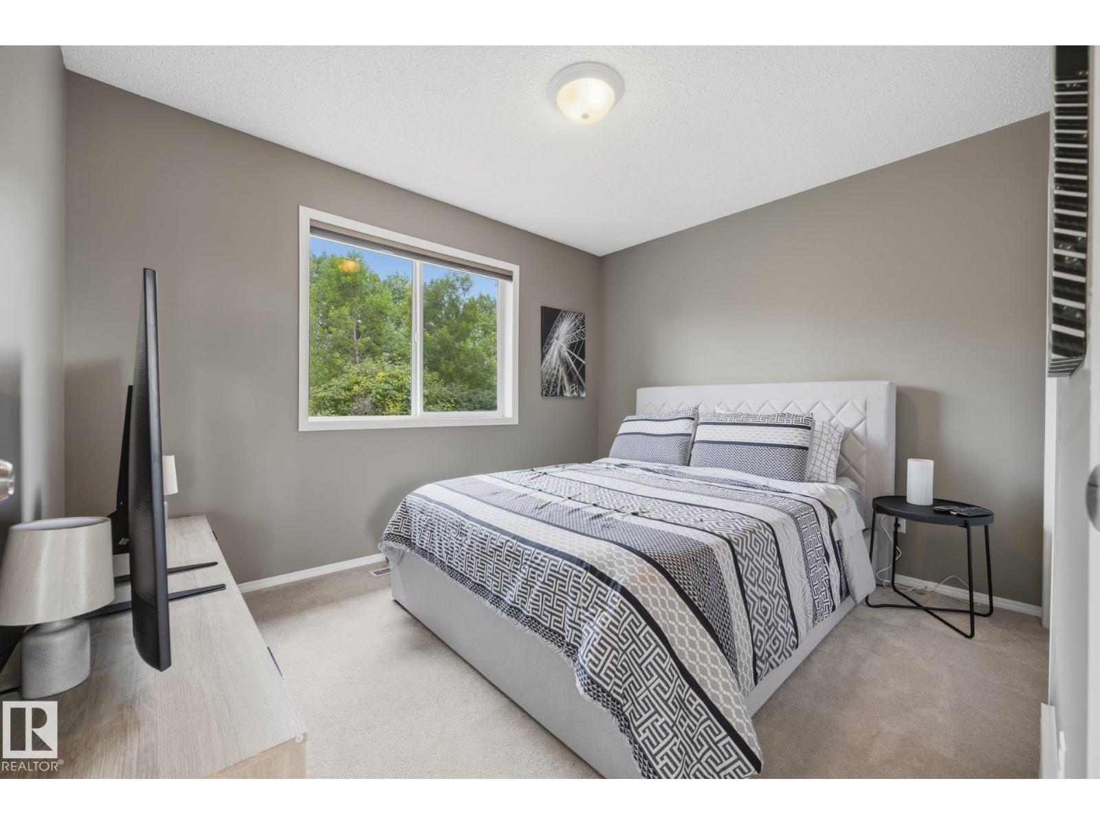 15 ORCHID PL - Image 34