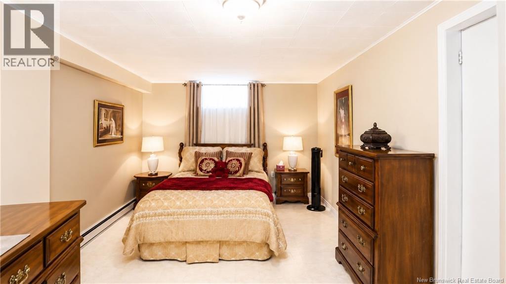 1190 Rockland Drive - Image 29