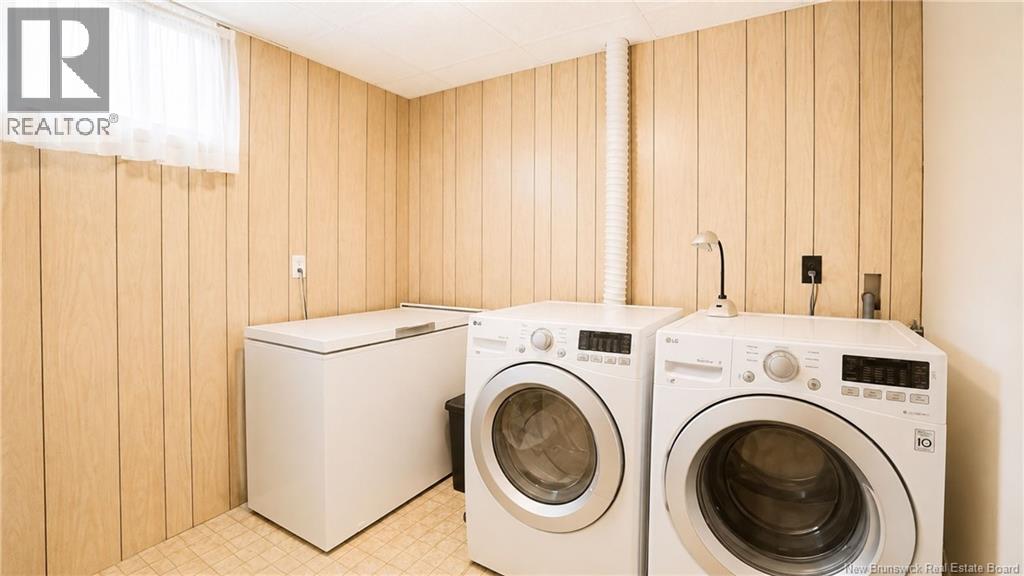 1190 Rockland Drive - Image 37