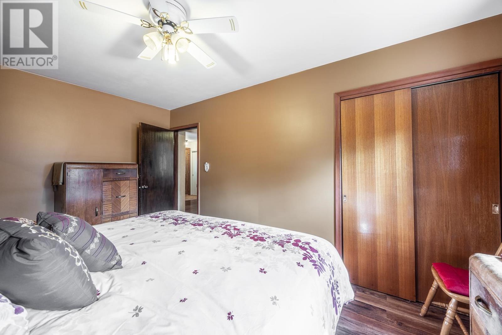 16 Tuckett ST - 17