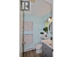 6315 Tower Road, Sechelt, BC V7Z0T7 Photo 21