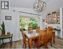 6315 Tower Road, Sechelt, BC V7Z0T7 Photo 8