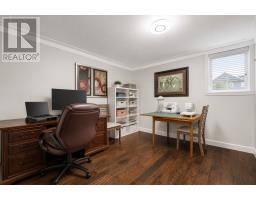 110 Summit Drive thumbnail 37