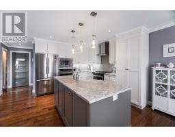 110 Summit Drive thumbnail 9