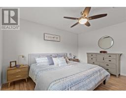 86 Highland Drive thumbnail 17