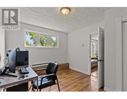 86 Highland Drive thumbnail 25