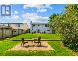 86 Highland Drive thumbnail 38