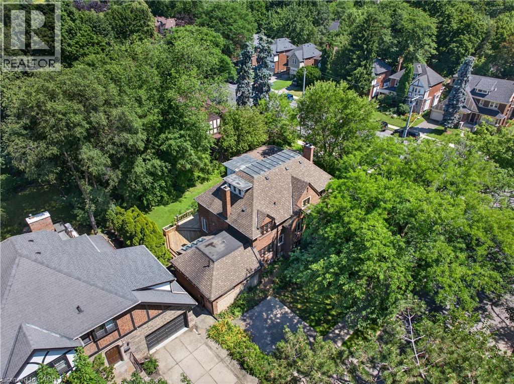 4 FORSYTH Avenue N - Image 42