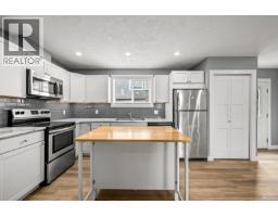 3303 Seventh St, Cumberland, BC V0R1S0 Photo 42