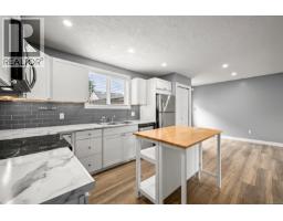 3303 Seventh St, Cumberland, BC V0R1S0 Photo 43