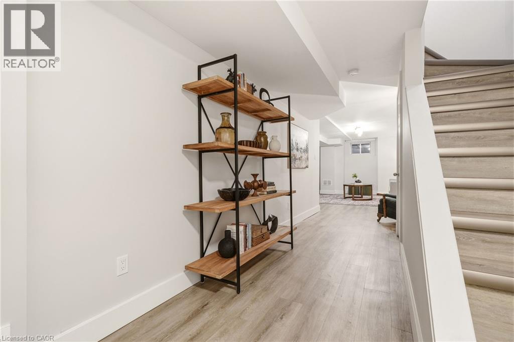 1361 STEPHENSON Drive - Image 36