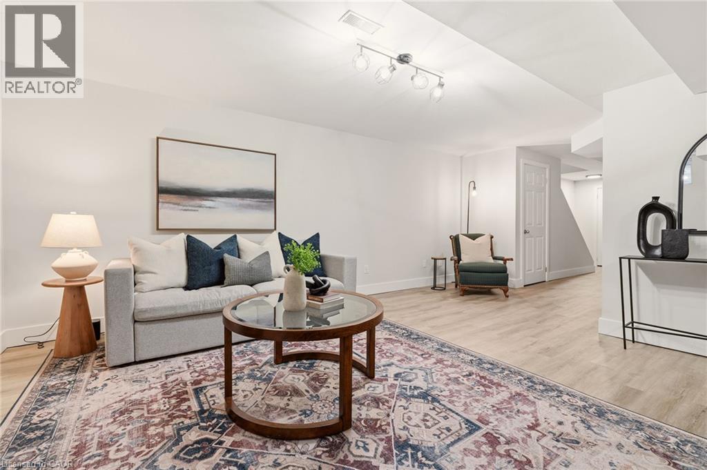 1361 STEPHENSON Drive - 39