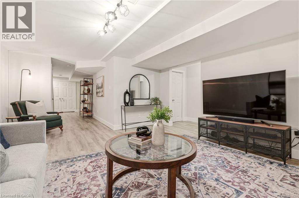 1361 STEPHENSON Drive - 40