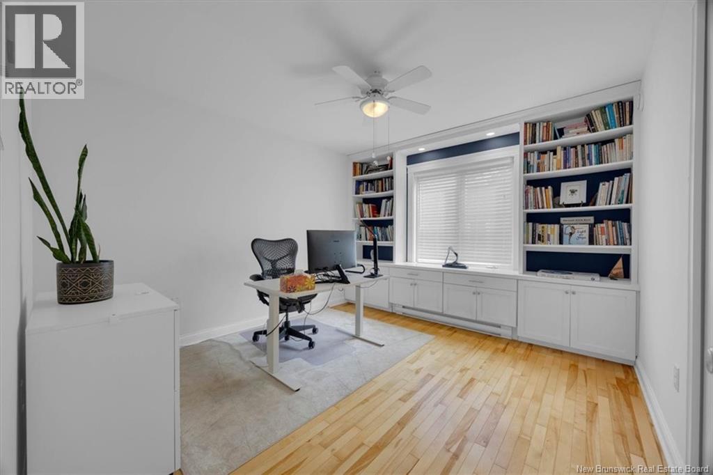 8 Devonayer Court - 18