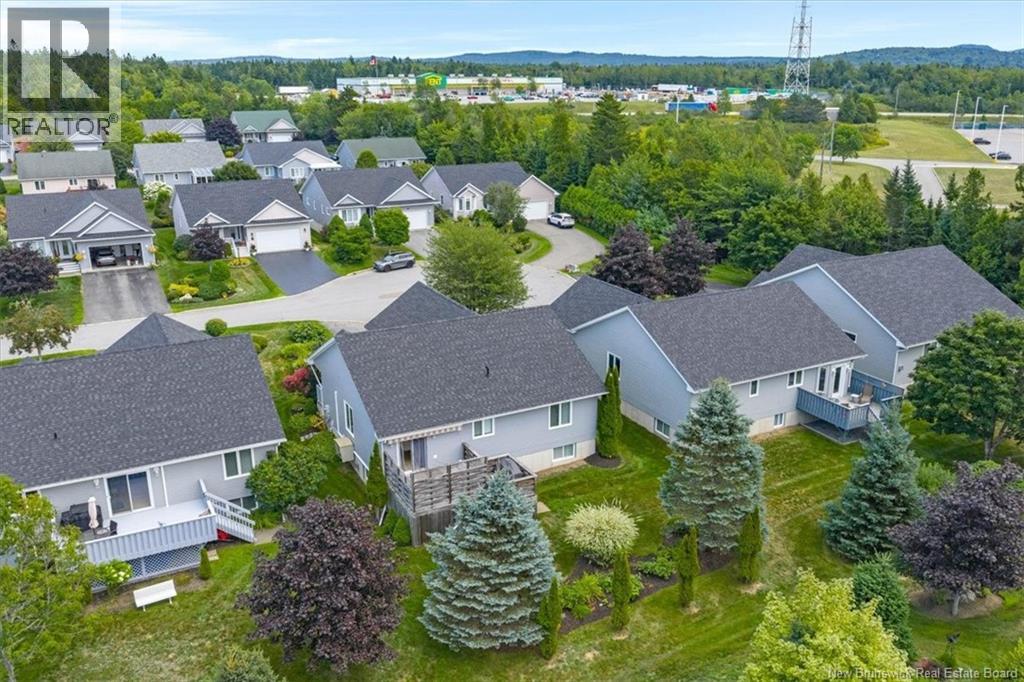 8 Devonayer Court - 34