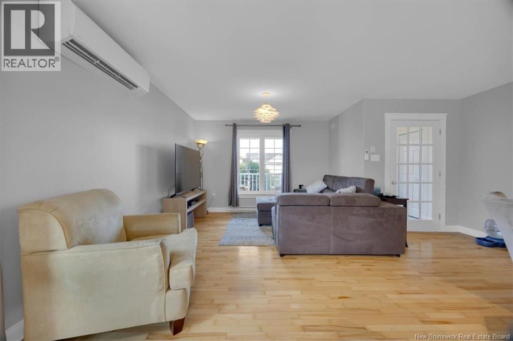8 Devonayer Court - 6