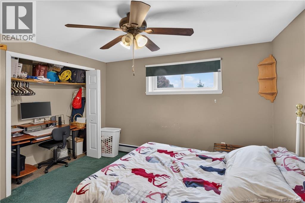 108 Baybreeze Drive - Image 34