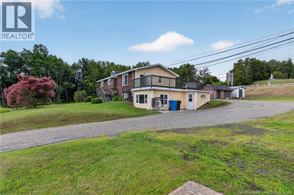 108 Baybreeze Drive - Image 38
