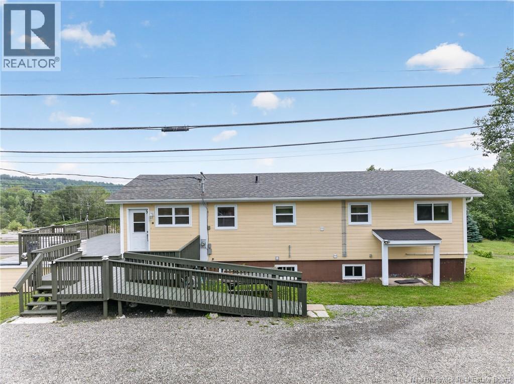 108 Baybreeze Drive - Image 44