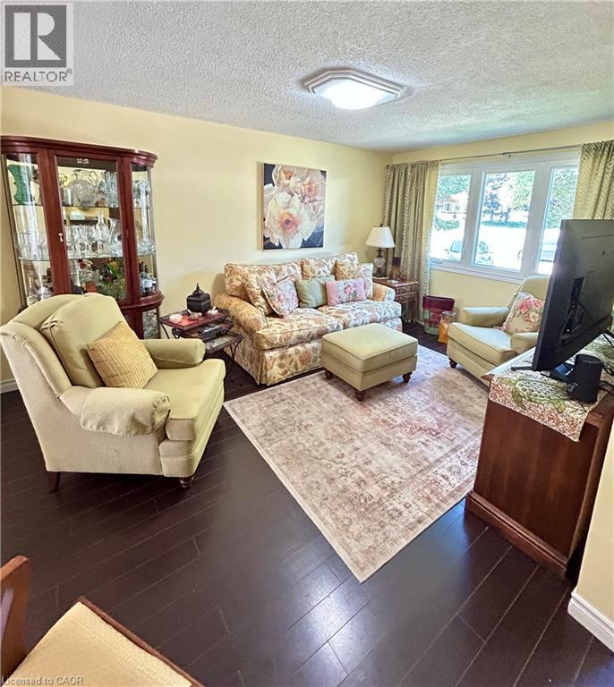 #29 202 RICHARDSON Drive - Image 3