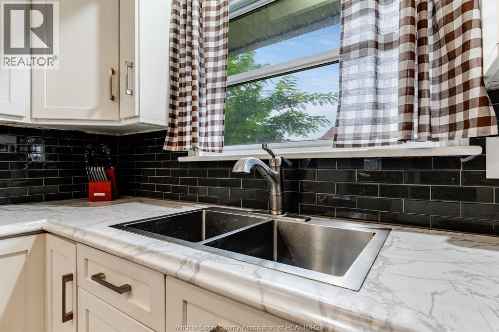 35 Grace AVENUE - Image 11