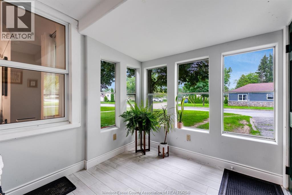 35 Grace AVENUE - 3