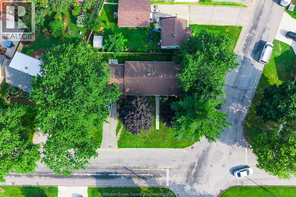 35 Grace AVENUE - 34