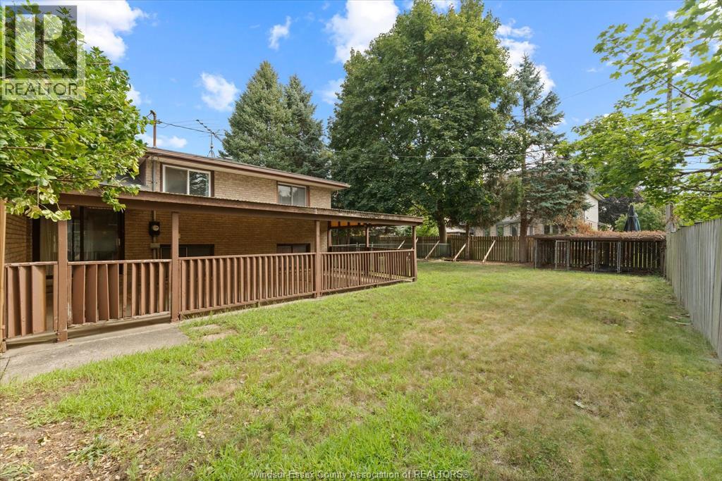 5860 Ninth STREET - 33