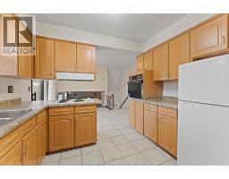 Kitchen - 5860 Ninth Street, Lasalle, ON N9H1P2 Photo 13