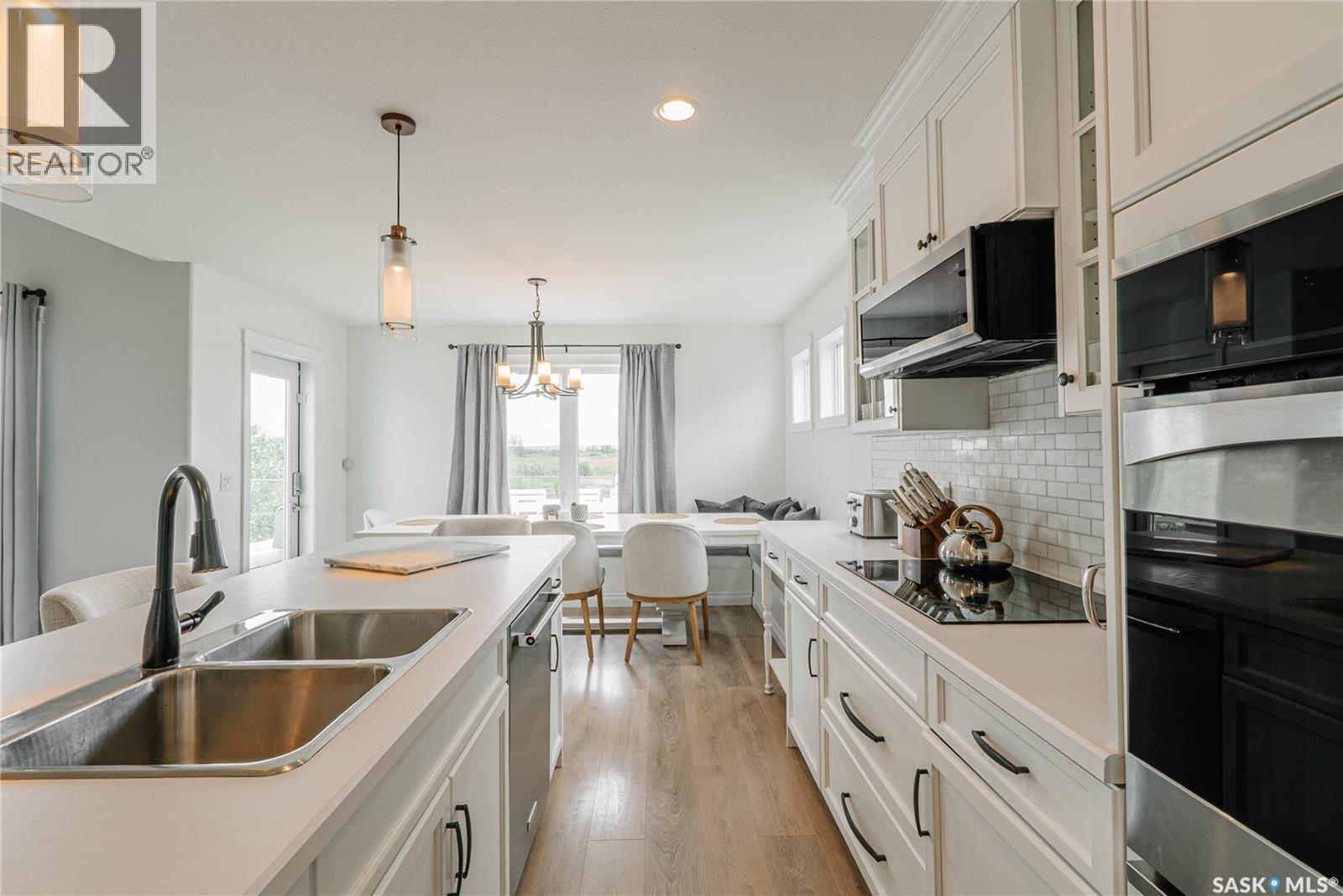 400 Stone TERRACE - 11