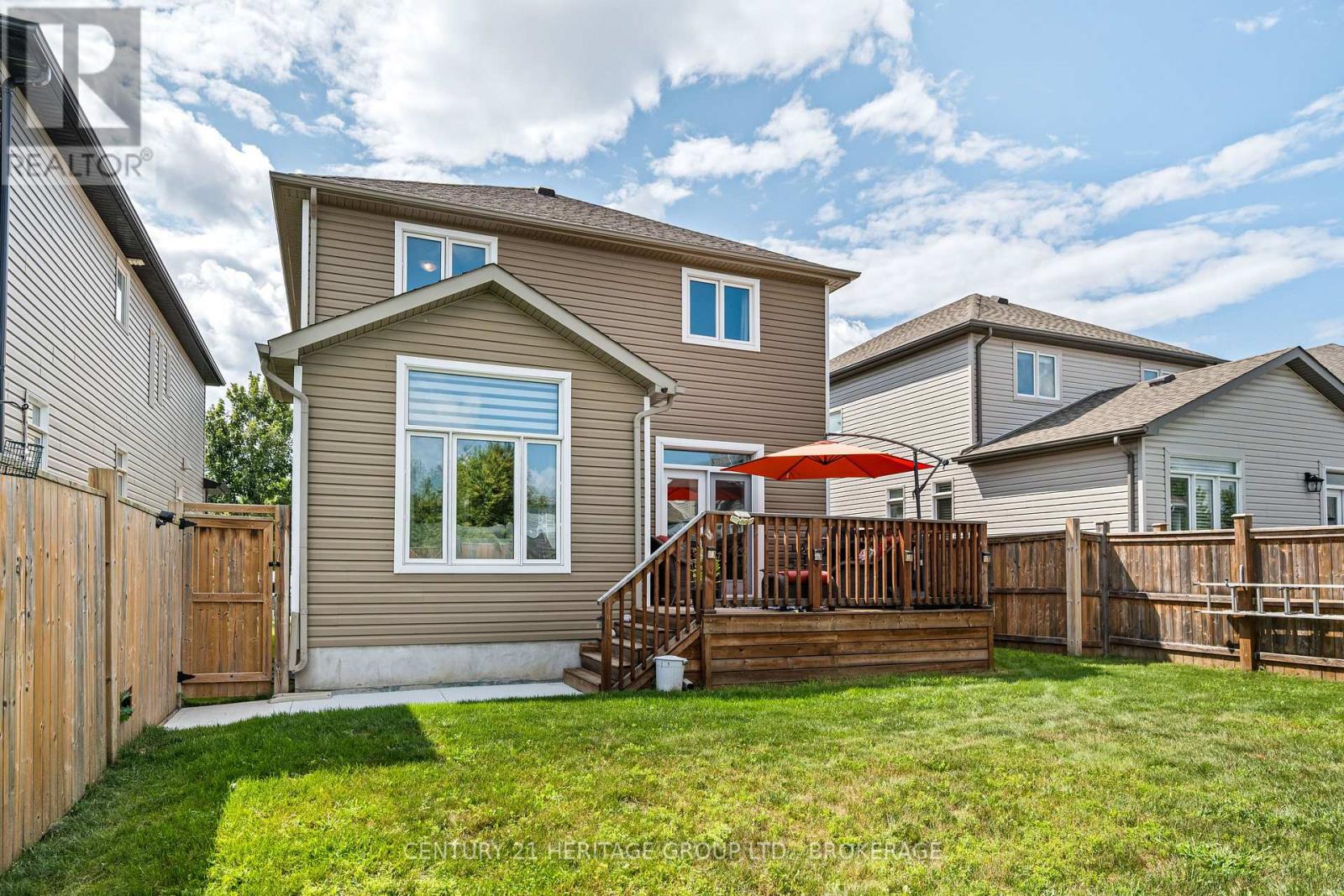 1530 ALBANY DRIVE - Image 31