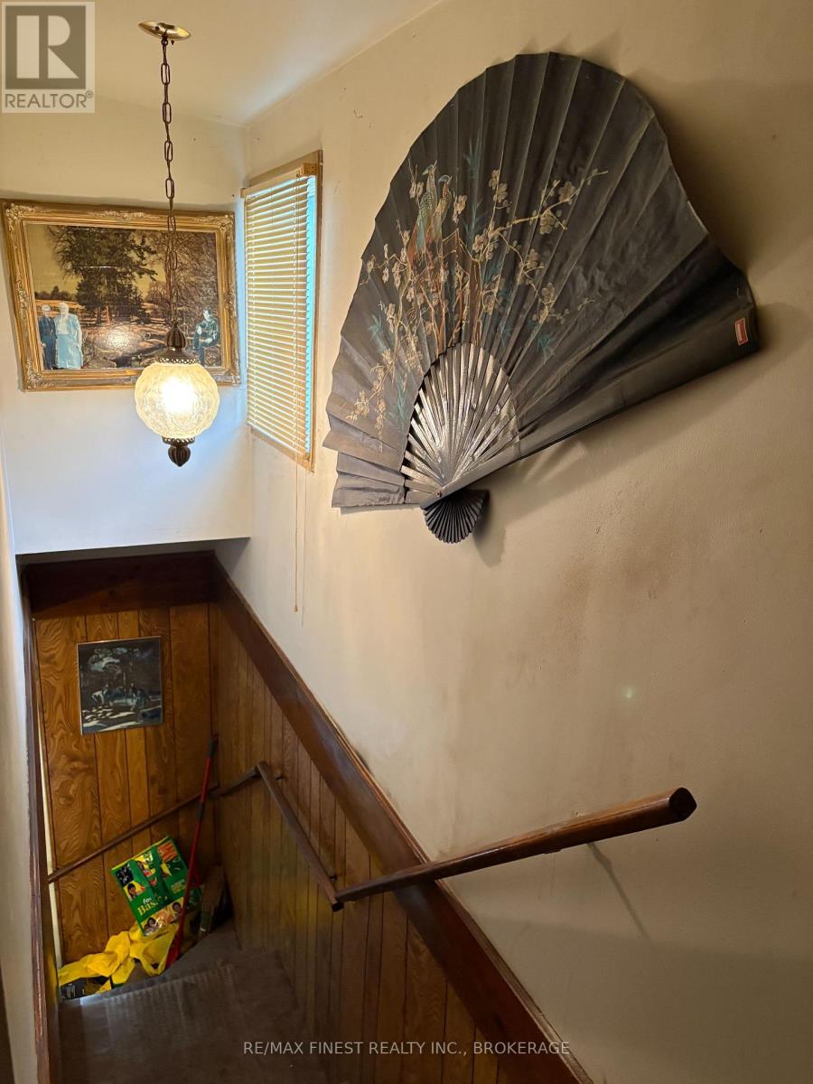 226 DANIS AVENUE - Image 6