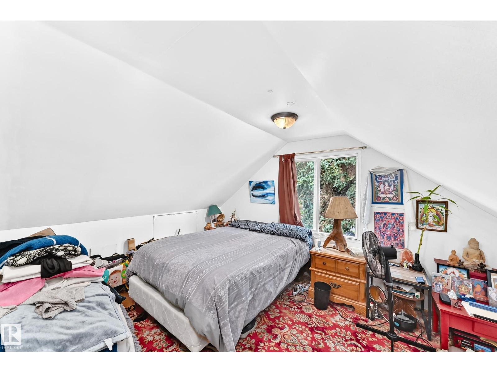 12031 90 Street NW - Photo 16
