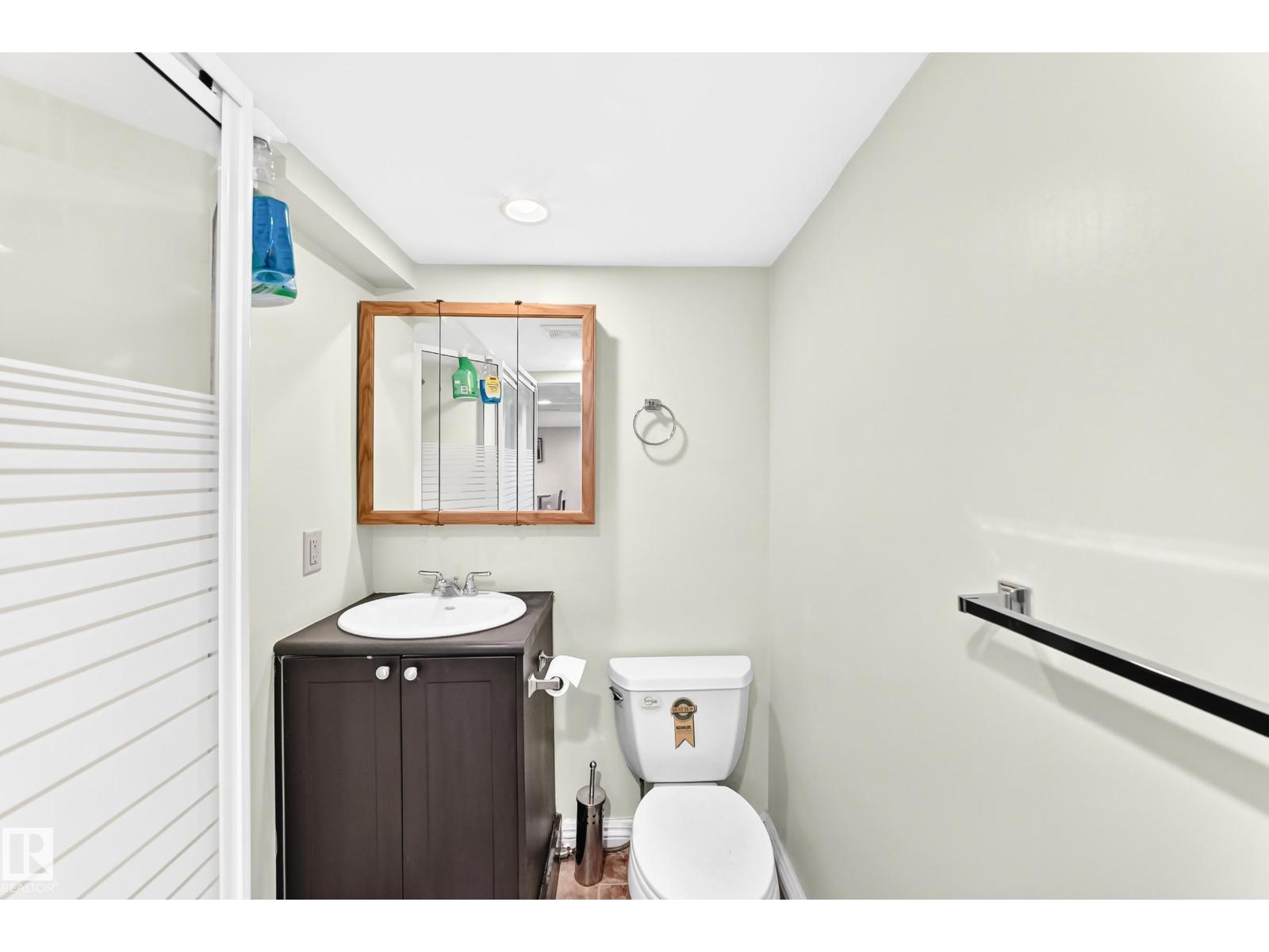 12031 90 Street NW - Photo 31