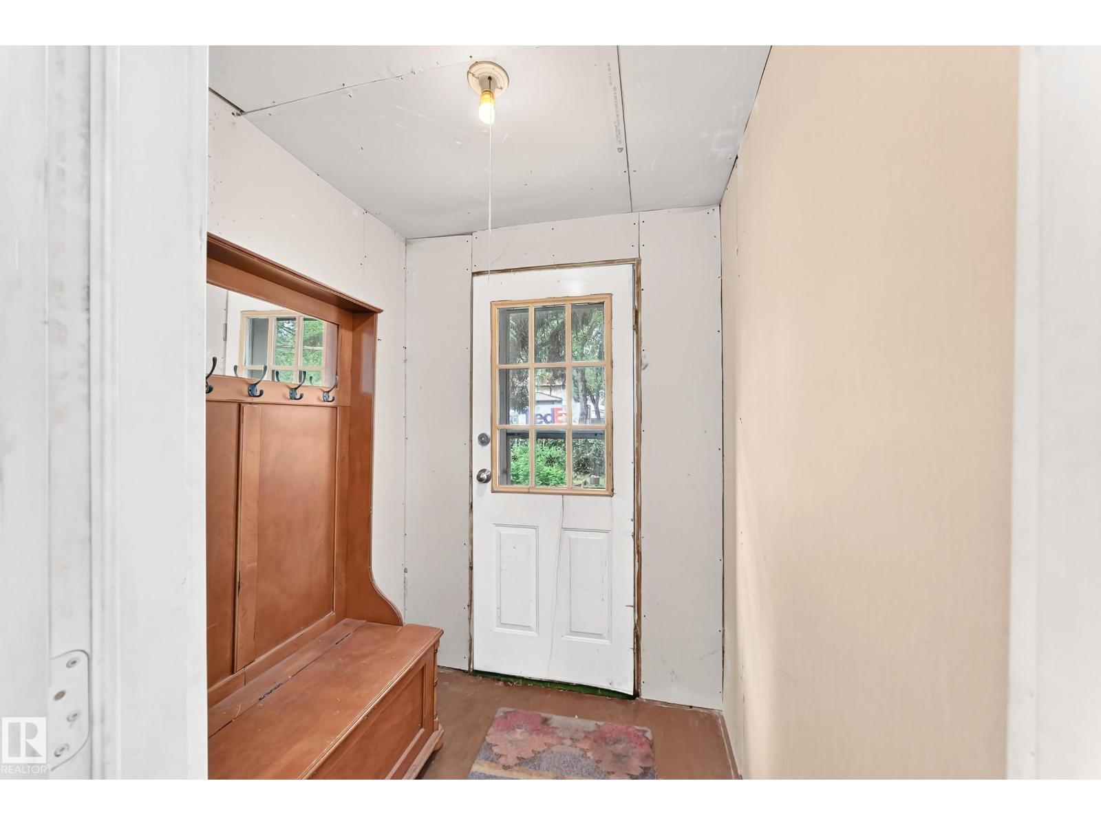 12031 90 Street NW