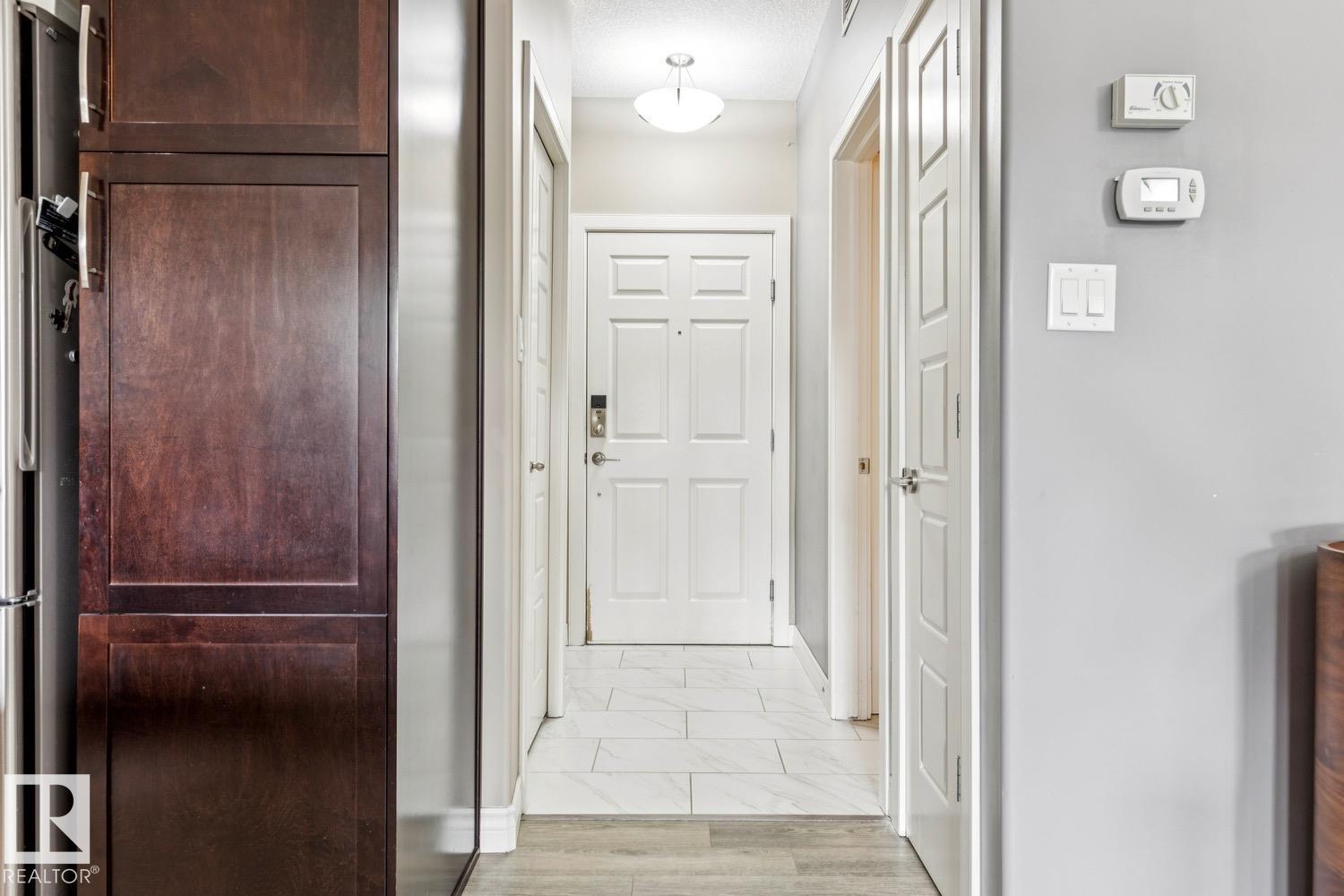 #104 9603 98 AV NW - Image 15
