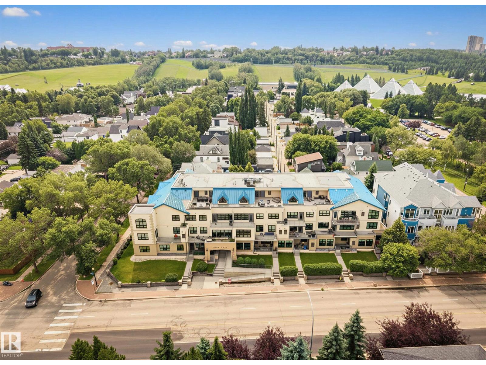 #104 9603 98 AV NW - Image 38