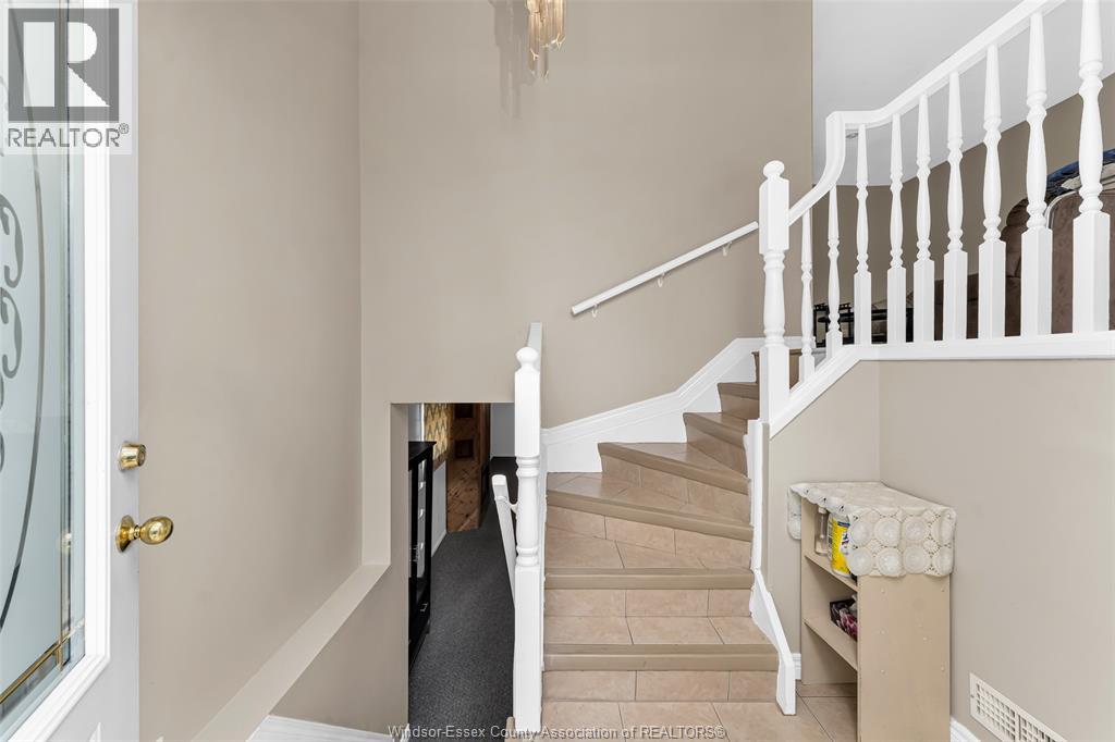 710 CABANA ROAD East - 5