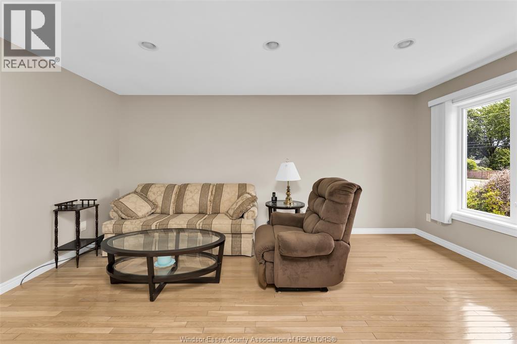 710 CABANA ROAD East - 9