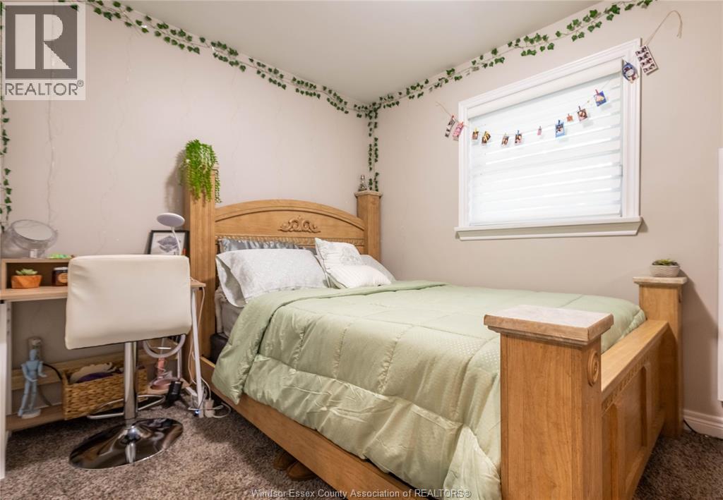 7 GLADSTONE AVENUE - 9